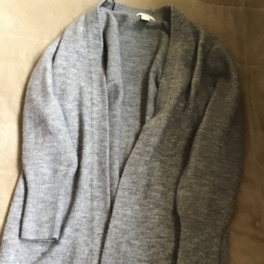 HM SOFT GRAY LONG CARDIGAN